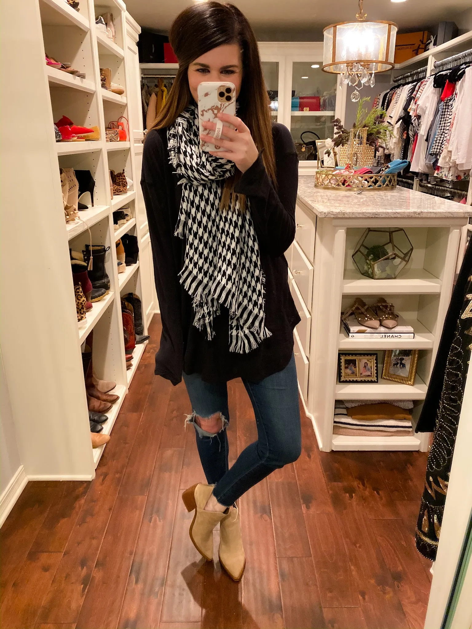 Classic Houndstooth Scarf