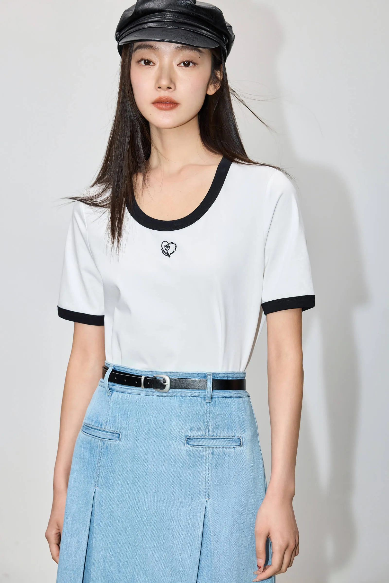 LILY Retro Contrast Color T-shirt